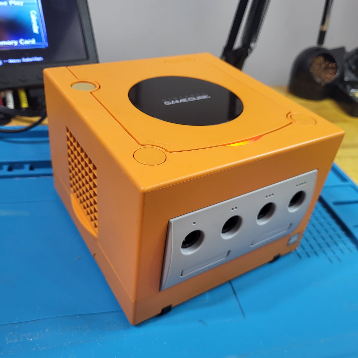 Polished Replacement Nintendo GameCube Jewel